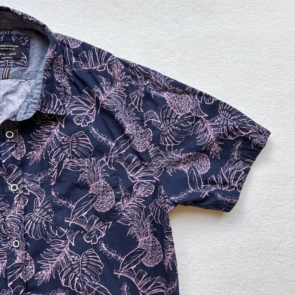 Sunrise Kingdom Men XL Hawaiian Shirt Pineapple Leaves Tropical Short Sleeve - Picture 5 of 16